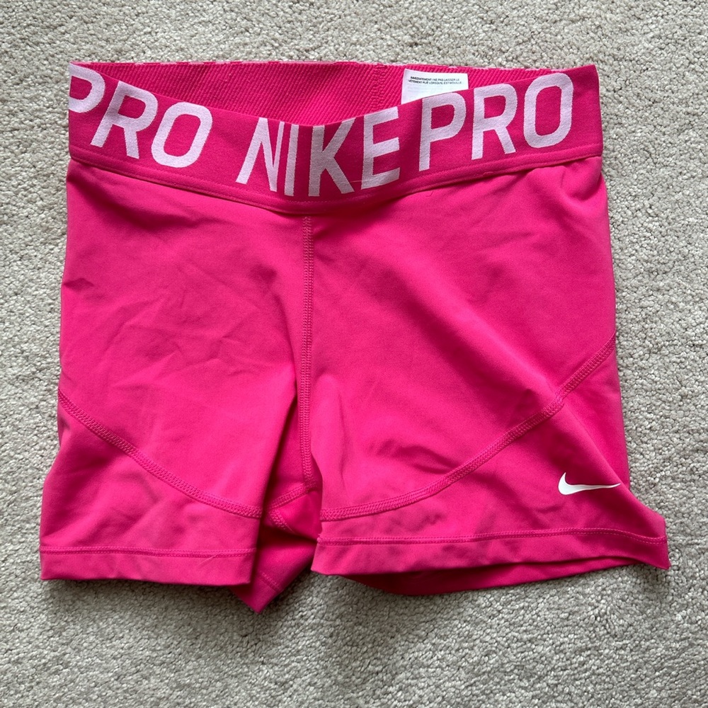 Pink Nike Pros